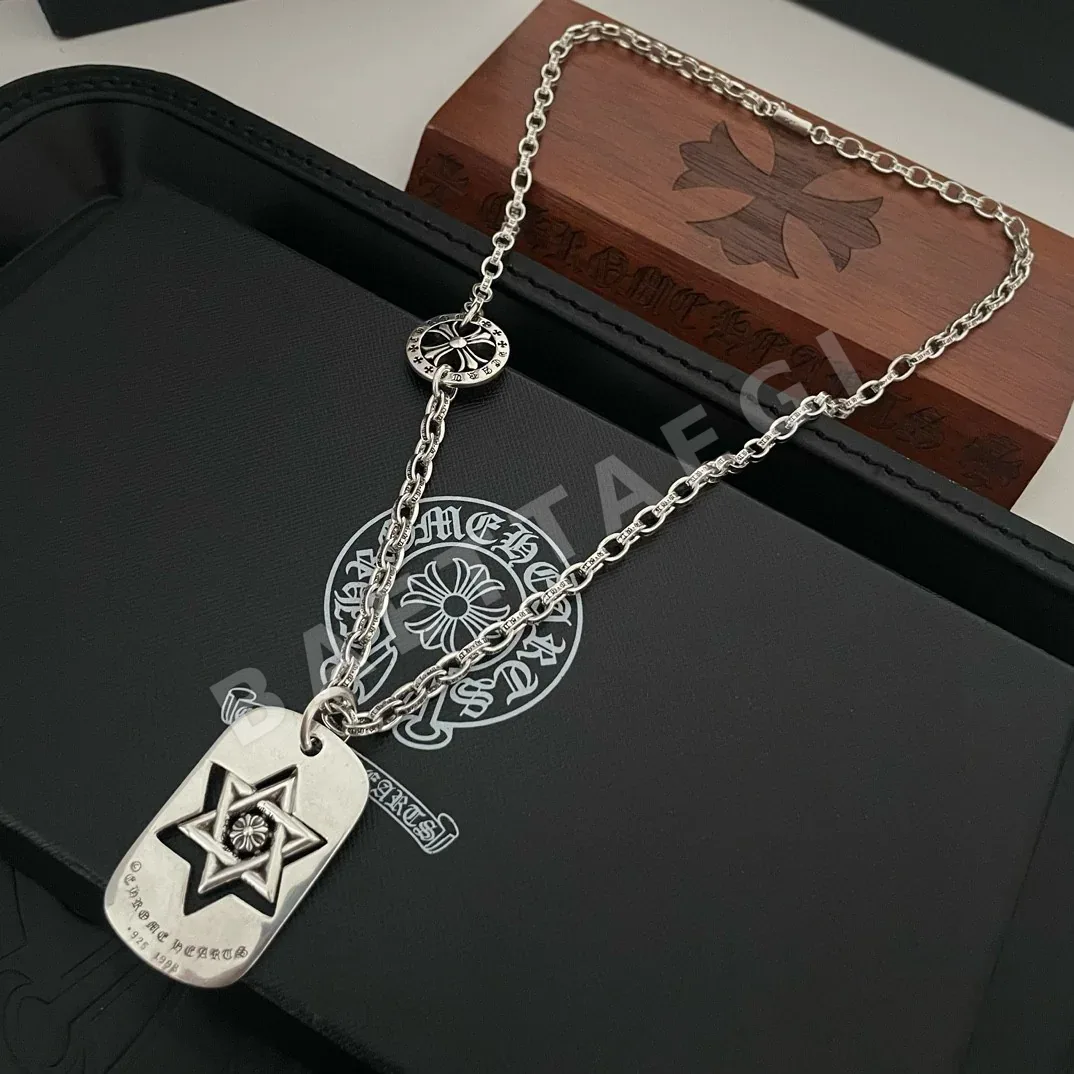 크롬하츠 클래식 레트로 라운드 크로스 목걸이 상세 이미지 4