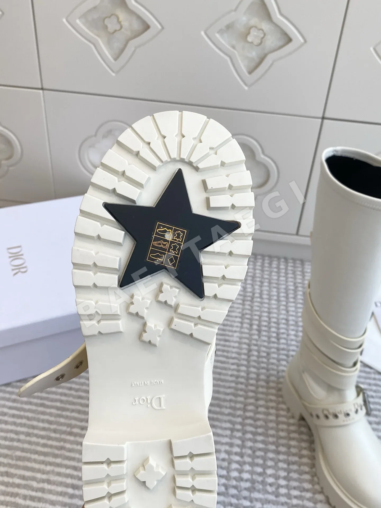 디올 뉴 펑크 모터사이클 앵클 부츠 8593 상세 이미지 9