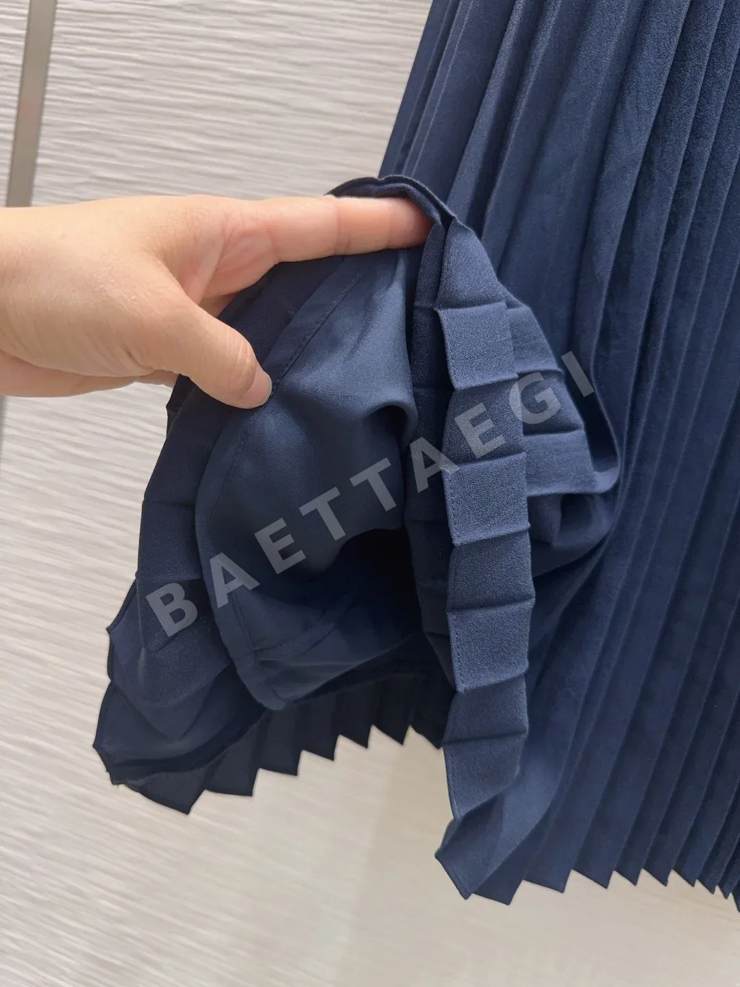 루이비통 플리츠 여성 원피스 상세 이미지 7
