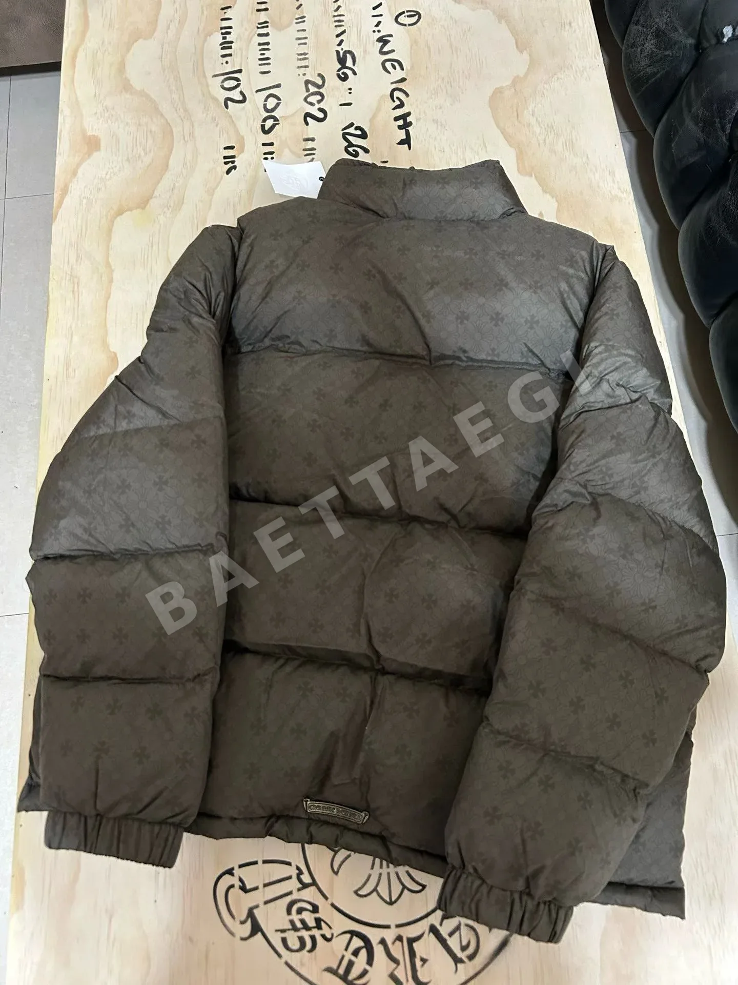 크롬하츠 올리브그린 남성 패딩 재킷(L사이즈가능)163476 상세 이미지 9