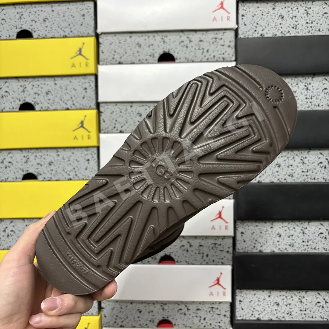 어그 [TOP] 브라운 208862 UGG Classic/Mini Mini -6109 상세 이미지 4