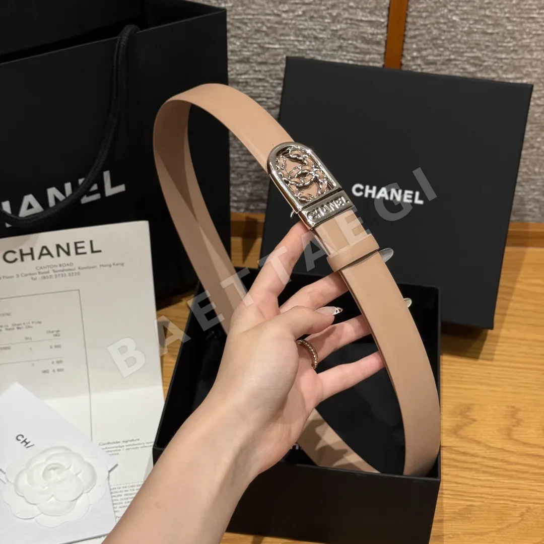 샤넬 더블 C 골드 체인 소가죽 벨트 상세 이미지 3