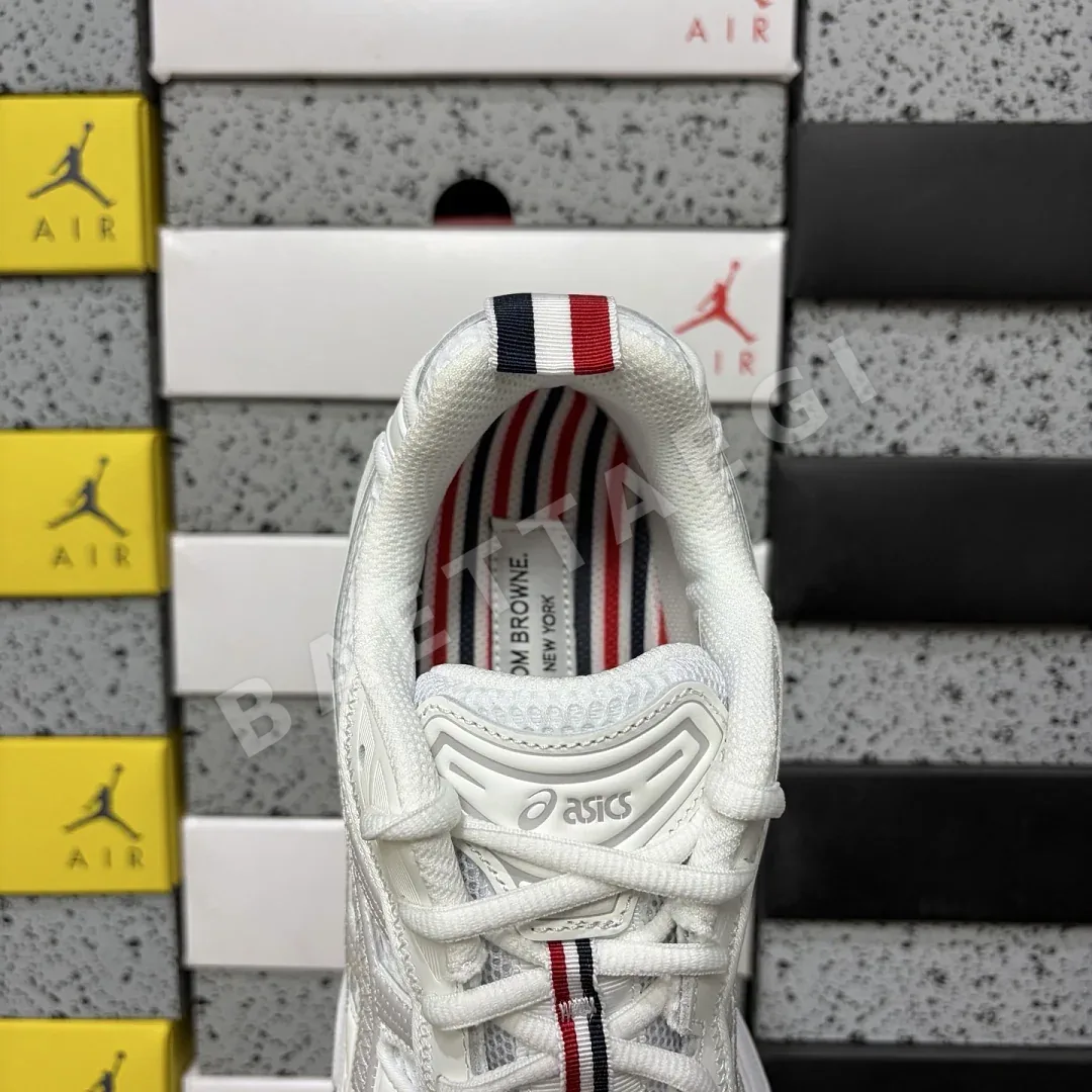 아식스 [ZC] 젤 카야노 14 1203B291-100 200458 Asics Gel-Kayano 14 Thom Browne White 상세 이미지 5