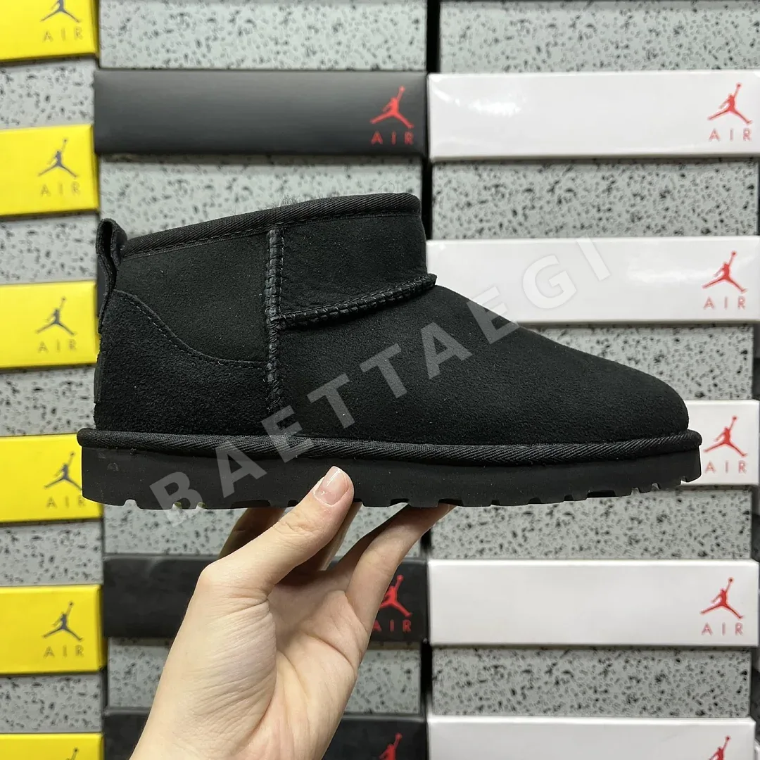 어그 [OT] 블랙 208976 UGG 상세 이미지 2