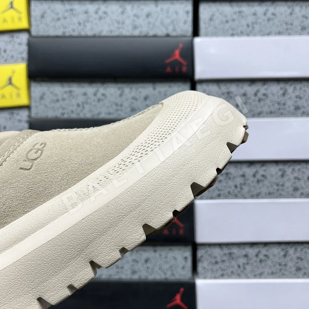 어그 [OT] 화이트 209027 UGG 상세 이미지 4