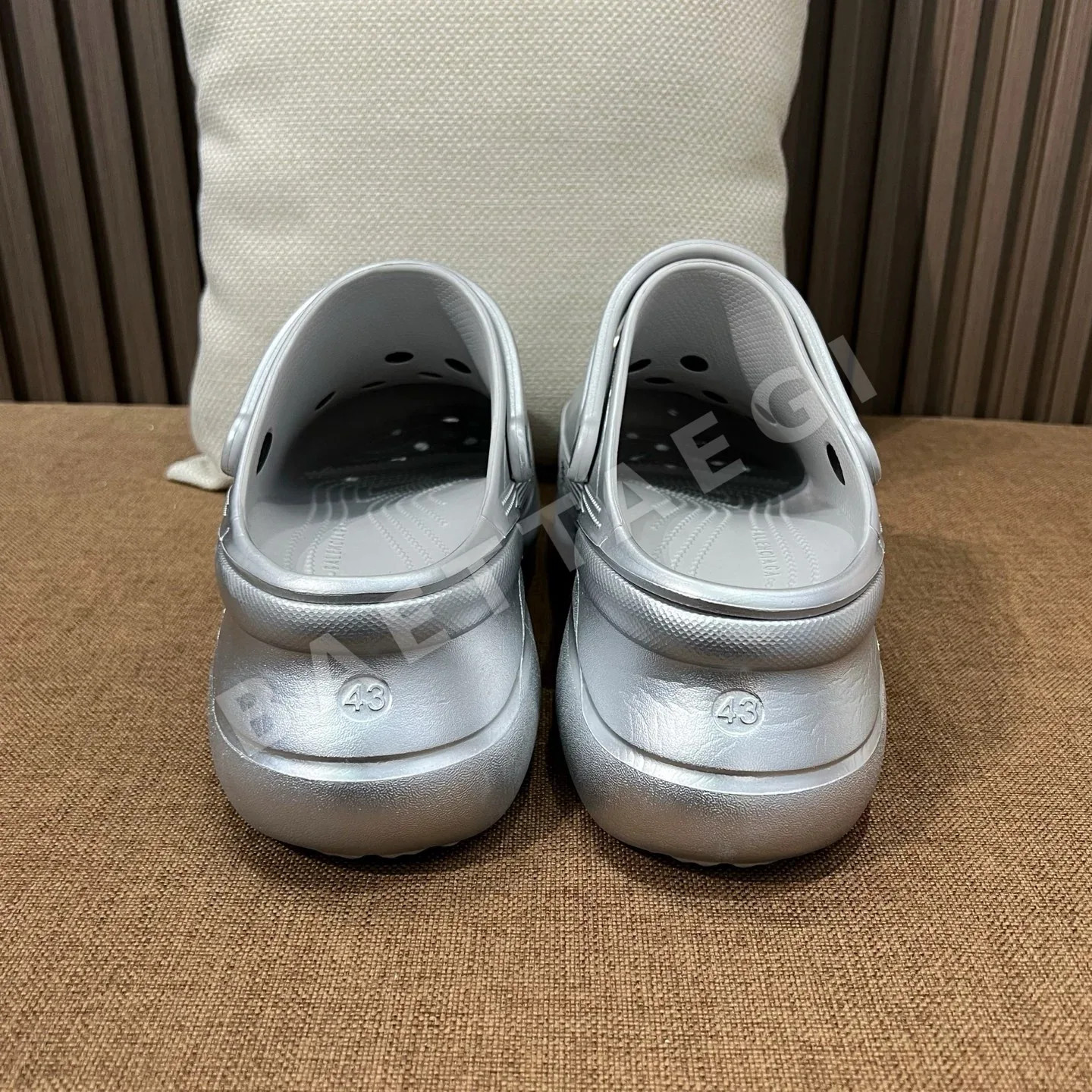 발렌시아가 샌들 남성 블랙 DIY 메탈 액세서리 상세 이미지 8