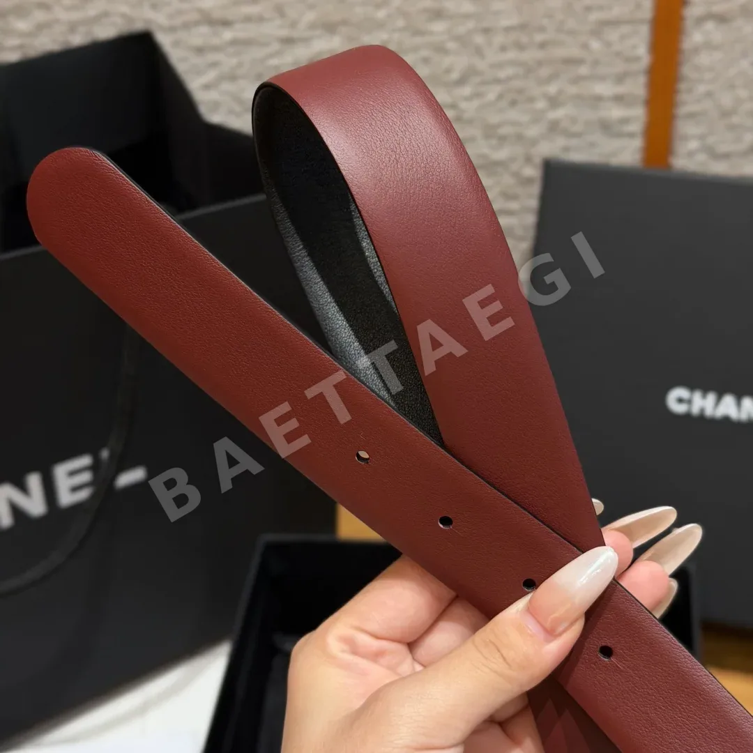샤넬 리버시블 송아지가죽 버클 벨트 상세 이미지 9