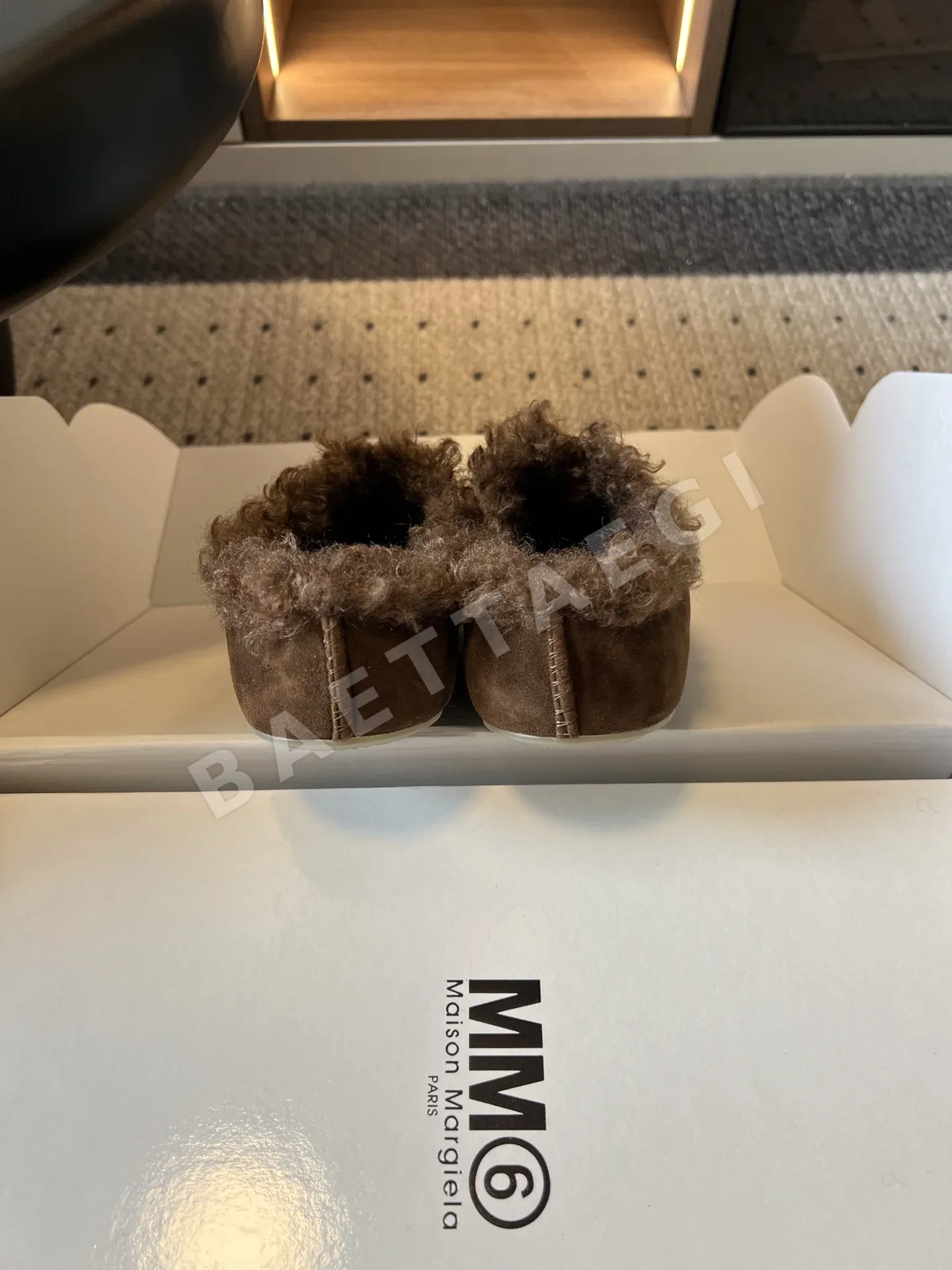 마르지엘라 클로즈드 토 뮬 슬리퍼 상세 이미지 9