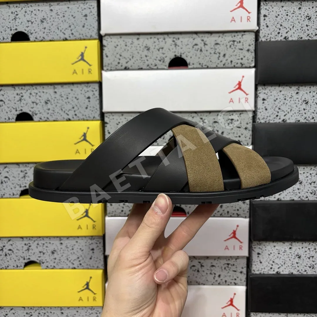 에르메스 [YX] 블랙 브라운 205759 Hermes Chypre Sandal 상세 이미지 3