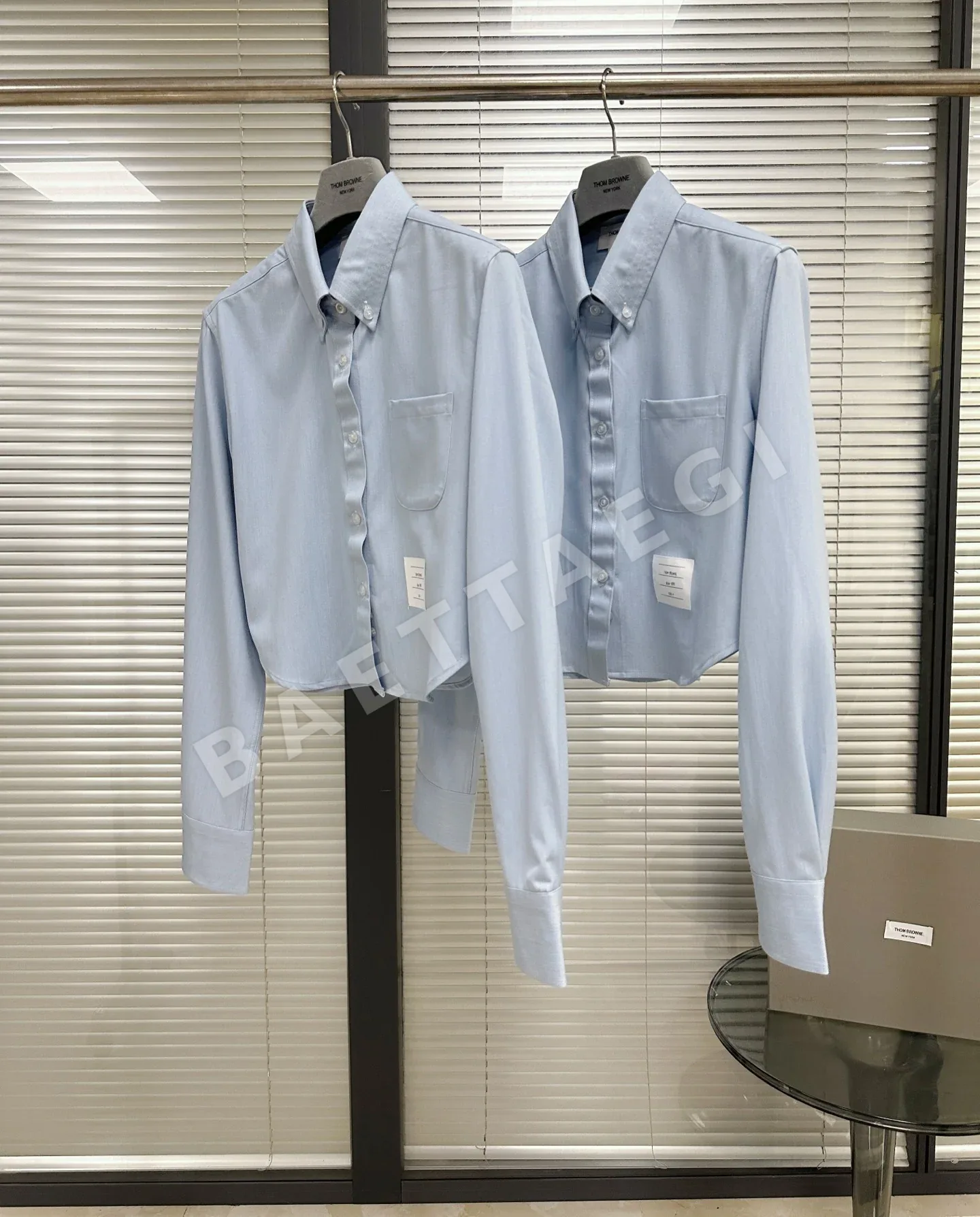 톰브라운 명품 블루 긴팔 셔츠 여성의류 레플리카 46331 Thom Browne Women Shirt 상세 이미지 5