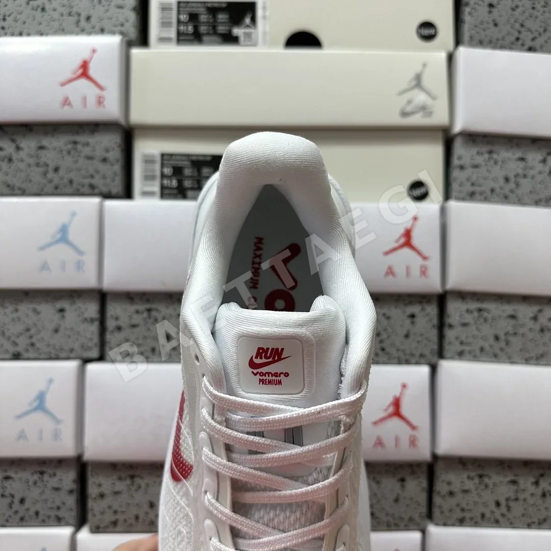 나이키 [5A] 보메로 프리미엄 화이트 레드 HQ2050-718 201623 Nike Vomero Premium 상세 이미지 5