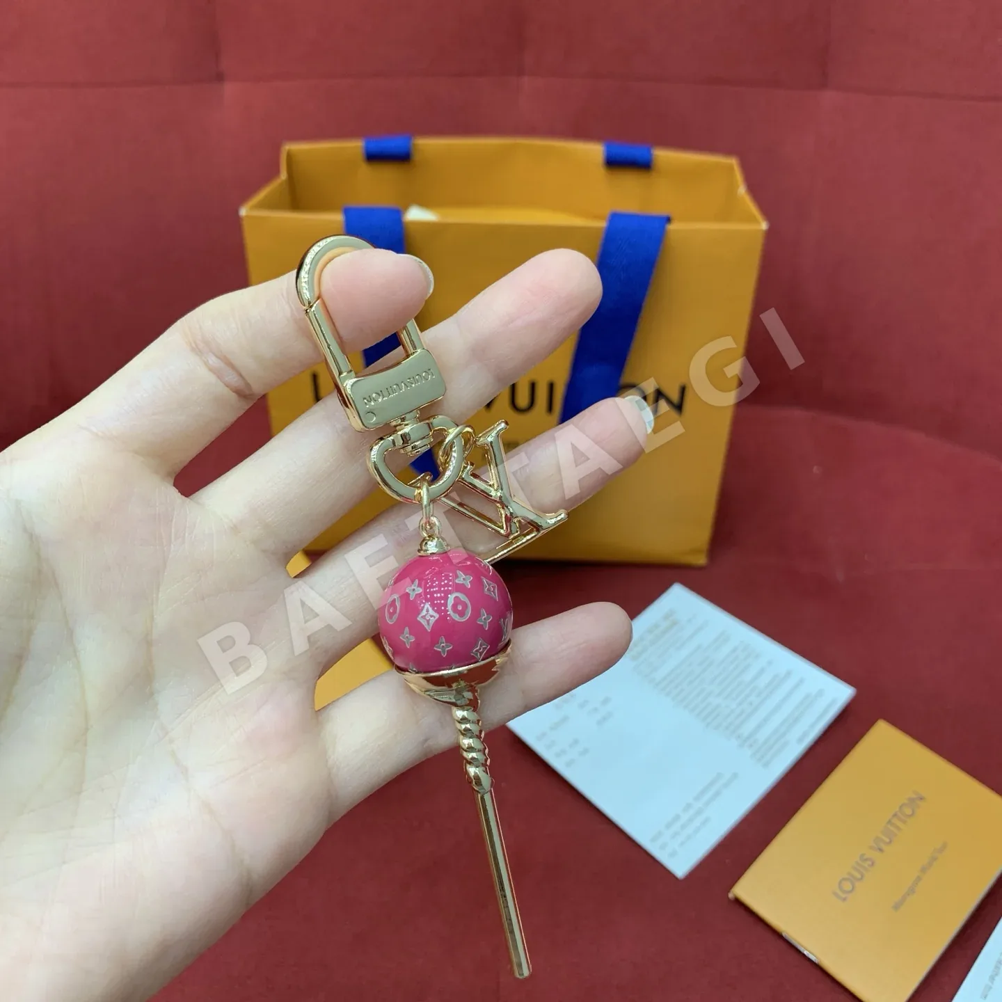 루이비통 캔디 모양 키링 M03519 상세 이미지 2