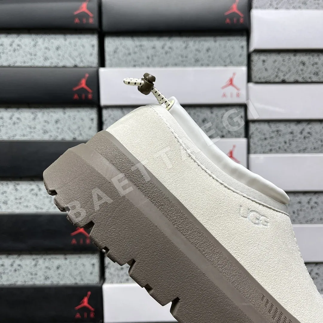 어그 [OT] 화이트 209026 UGG 상세 이미지 4