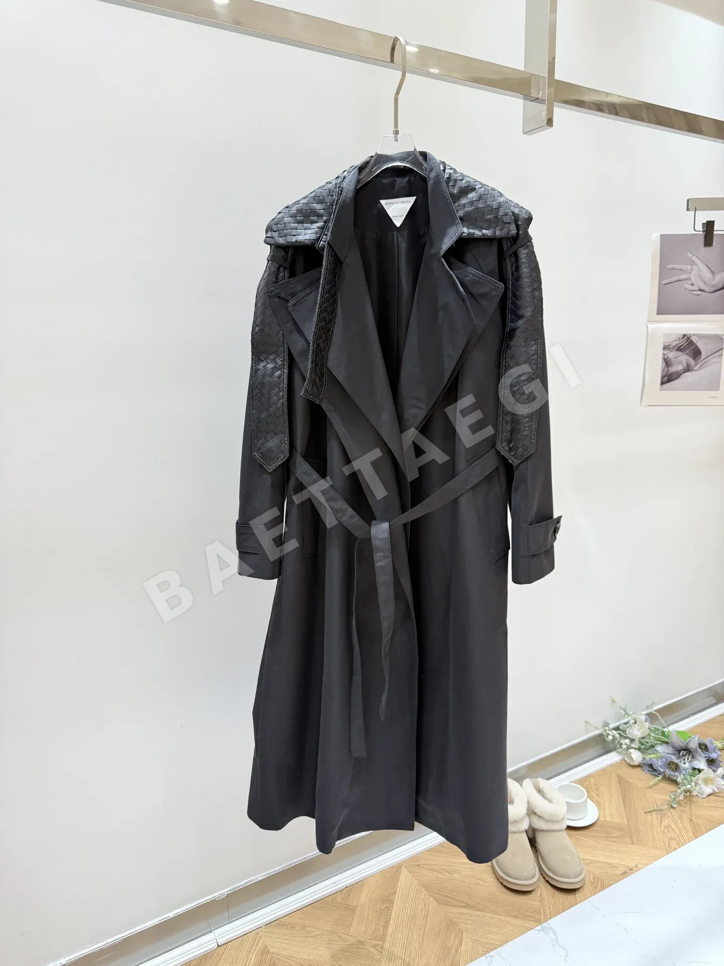 보테가베네타 라펠 카라 여성 자켓 208560