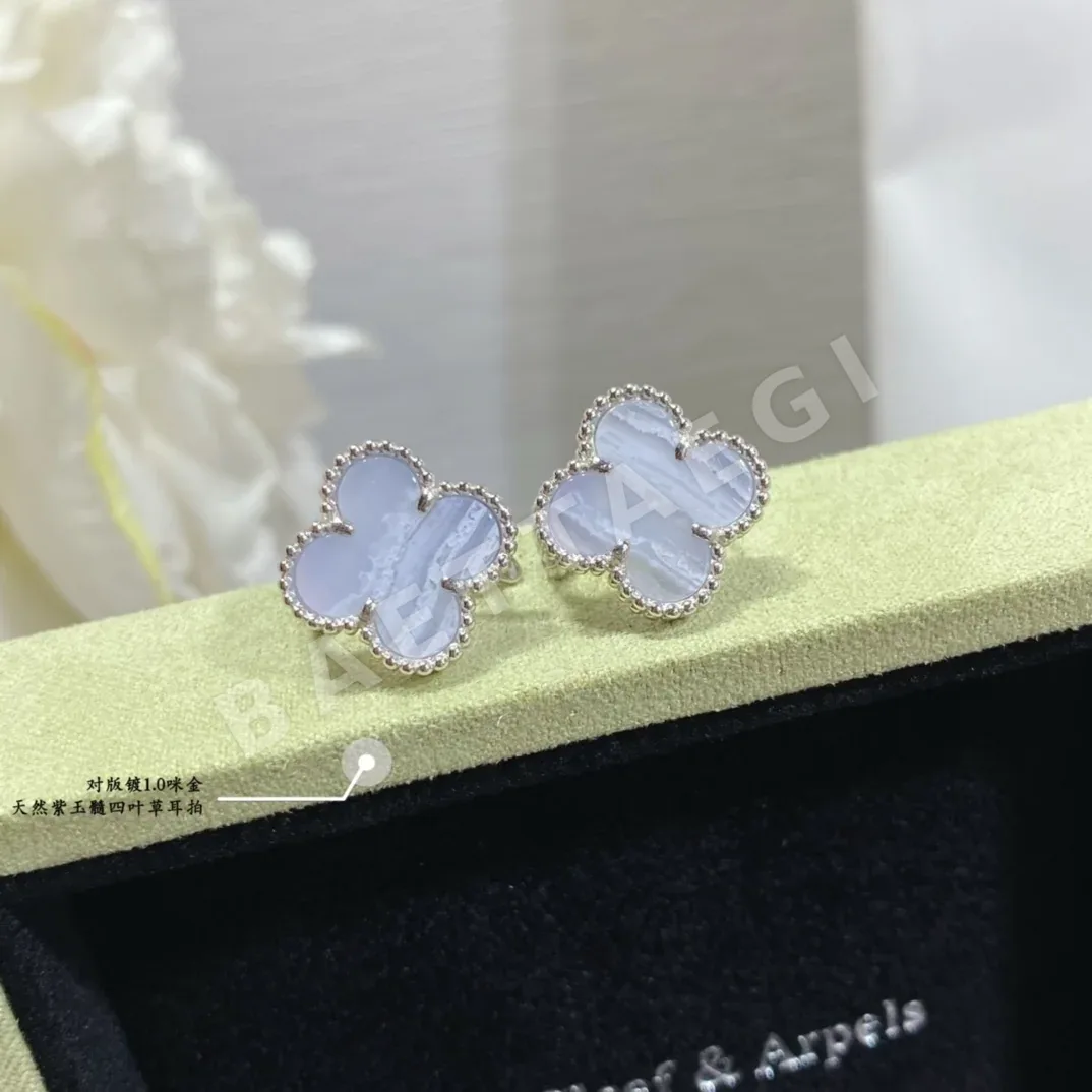 반클리프앤아펠 퍼플 칼세도니 클로버 귀걸이 상세 이미지 5