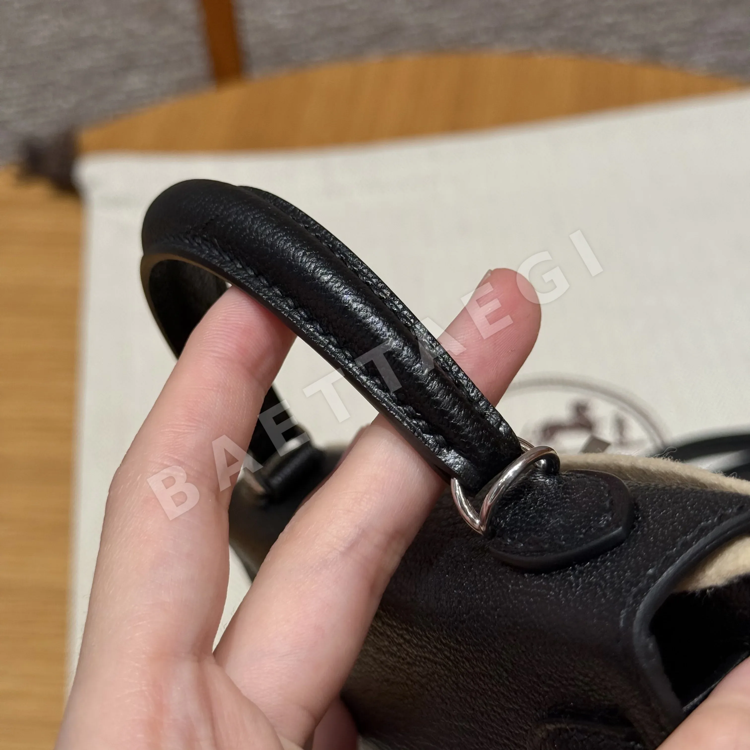 에르메스 미니 켈리 2 19 블랙 실버 하드웨어 상세 이미지 21