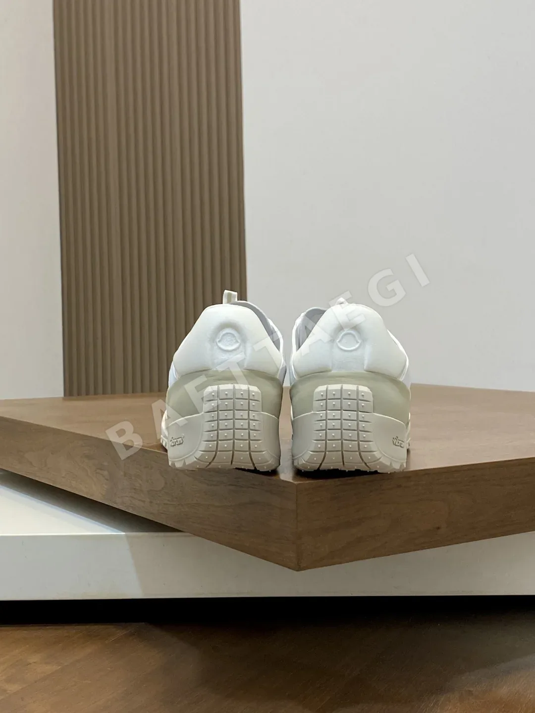 몽클레르 메시 네오프렌 남성 스니커즈 상세 이미지 8
