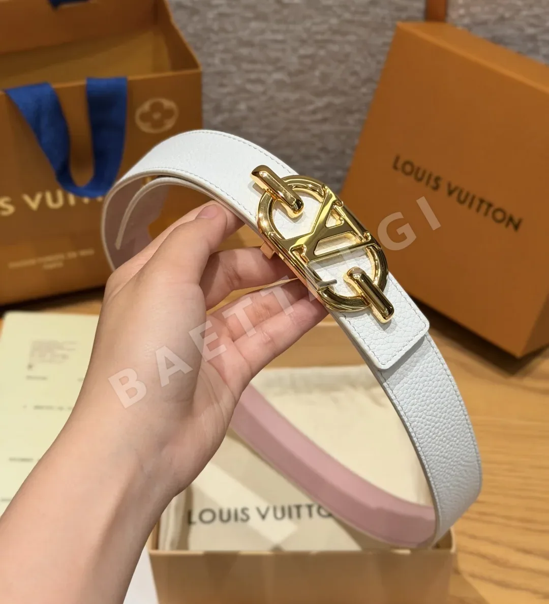 루이비통 폰누프 30mm 리버시블 벨트 상세 이미지 9