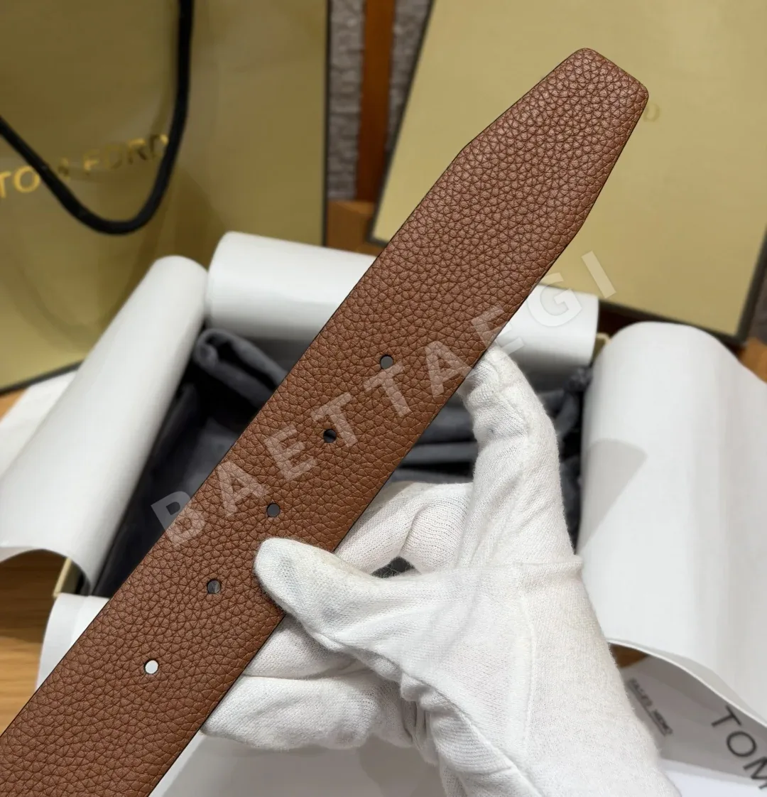톰포드 T 버클 그레인 카프스킨 벨트 38mm 상세 이미지 5