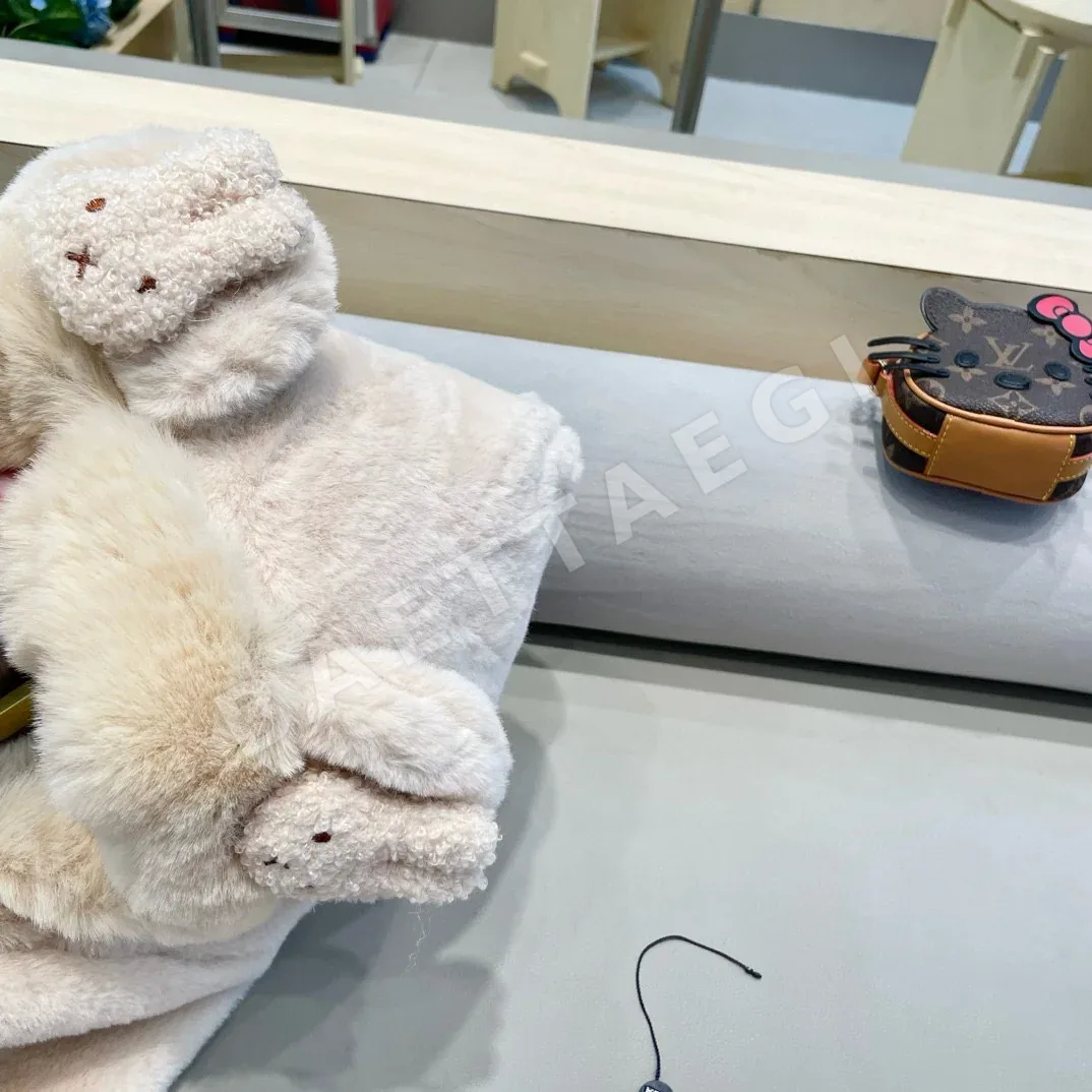 몽클레르 한국풍 곰 모자 상세 이미지 7