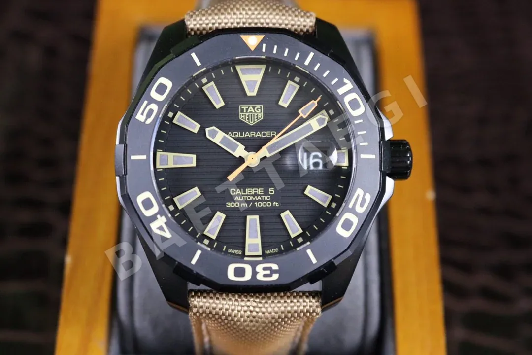 태그호이어 아쿠아레이서 다이버 오토매틱 남성 시계 레플리카 45492 TAG Heuer