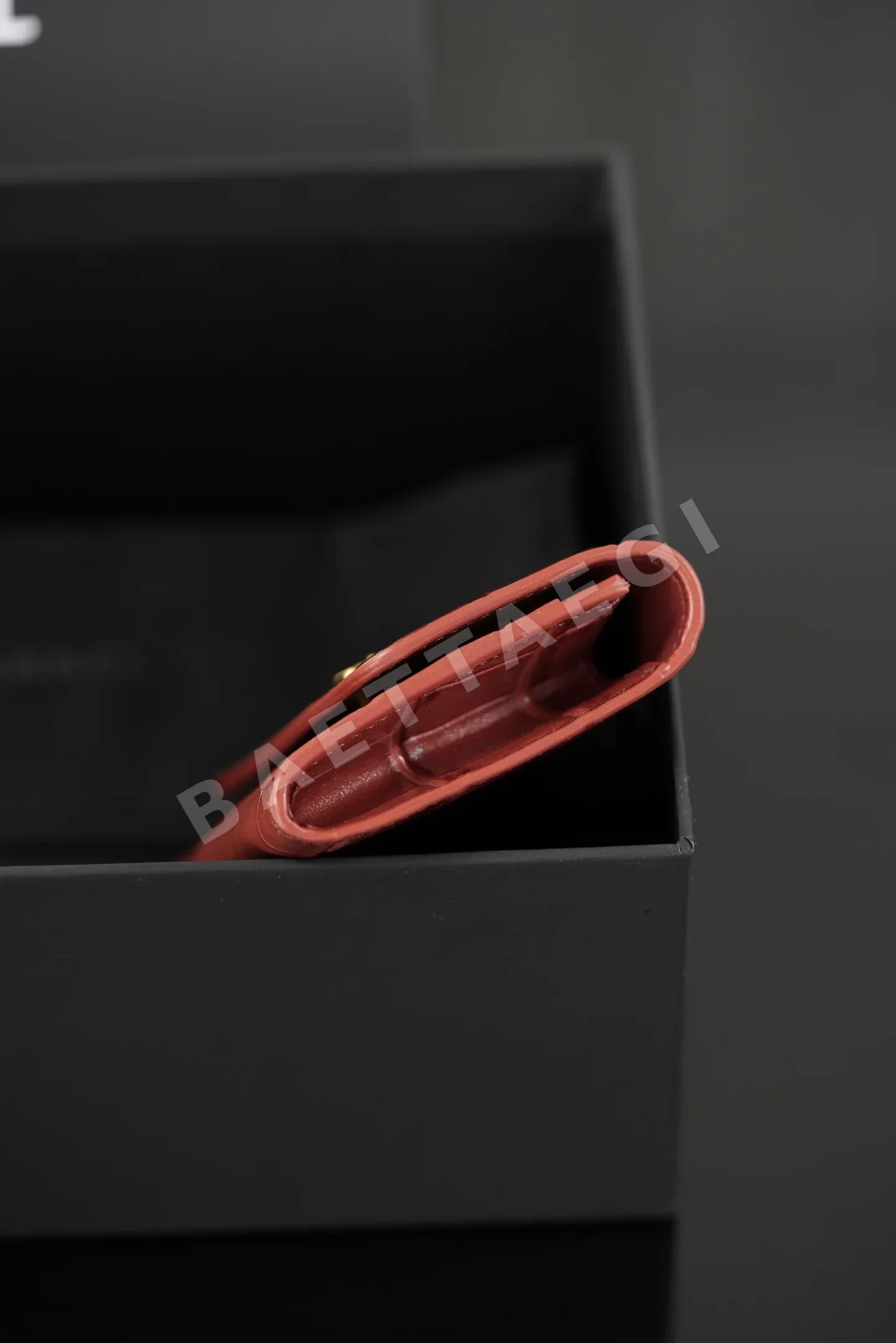 샤넬 크로커다일 엠보싱 레더 카드홀더 지갑 상세 이미지 8