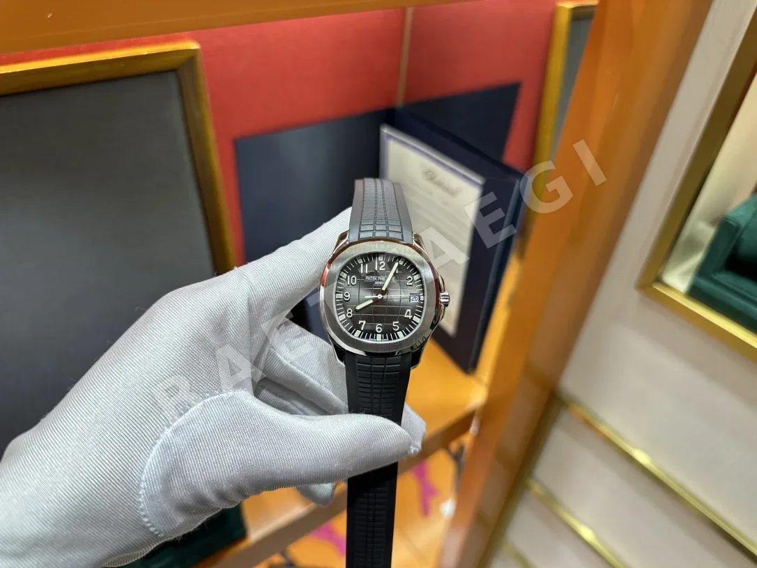 파텍필립 아쿠아넛 5168 G 자동 시계 그레이 다이얼 5168 G