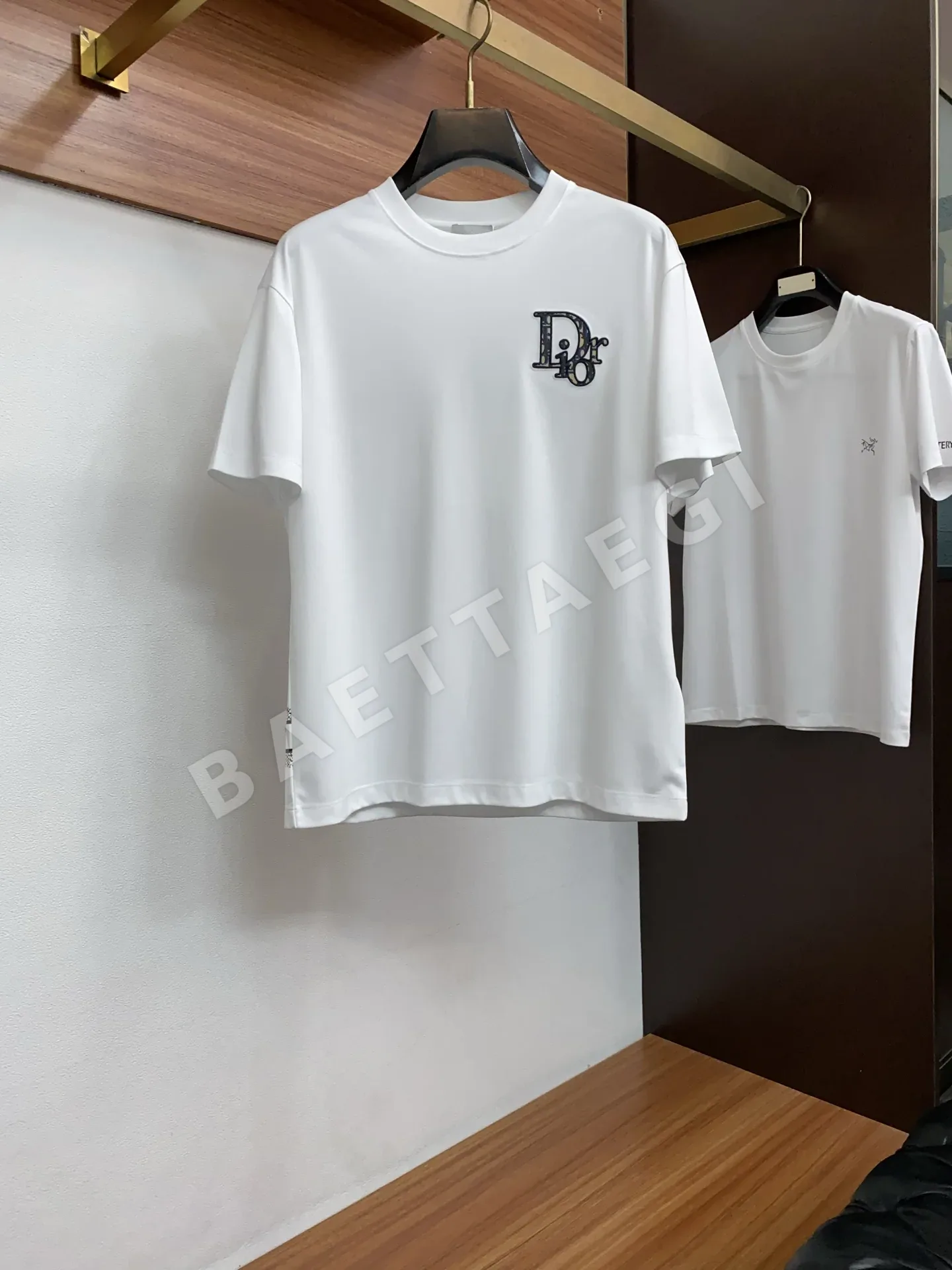 디올 남성 반팔 47591