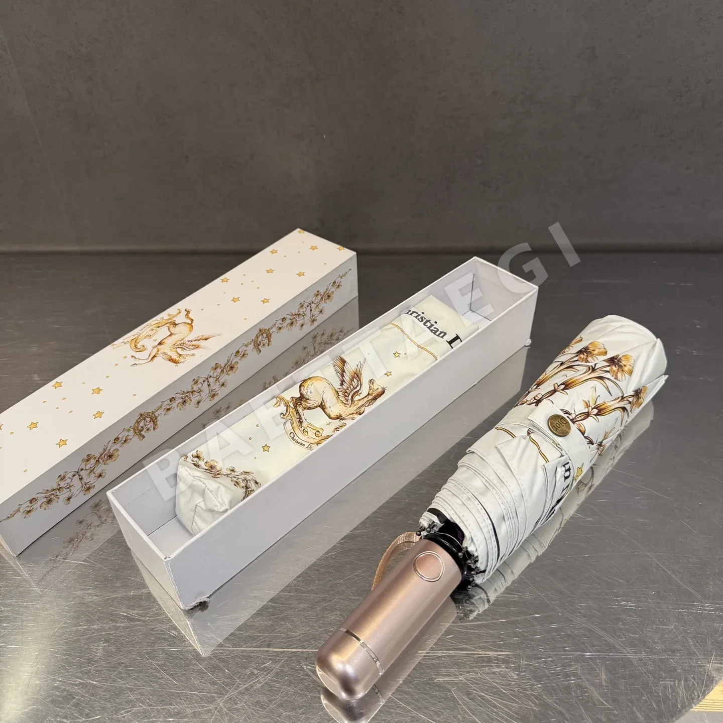 디올 우산 85582 Dior Umbrella 상세 이미지 2