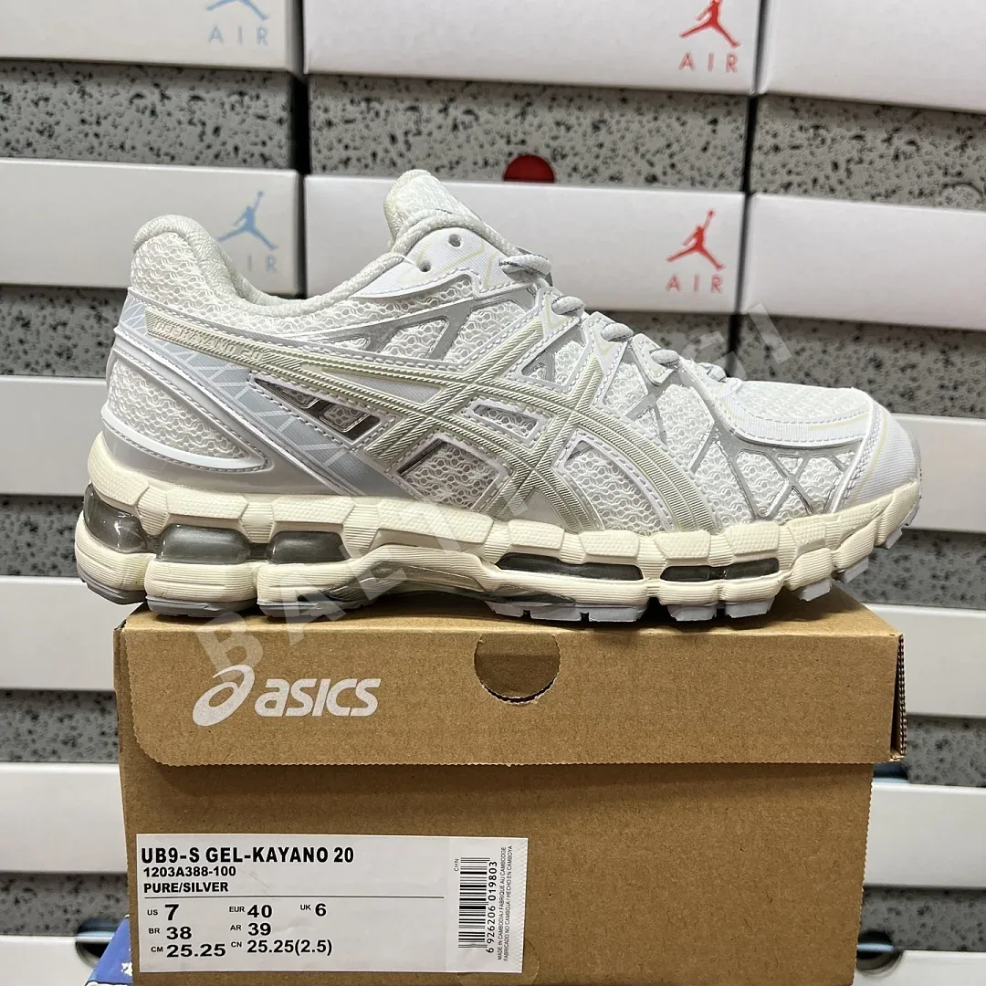 아식스 [TOP] 젤 카야노 20 1203A388-100 200413 Asics Gel-Kayano 20 White Pure Silver