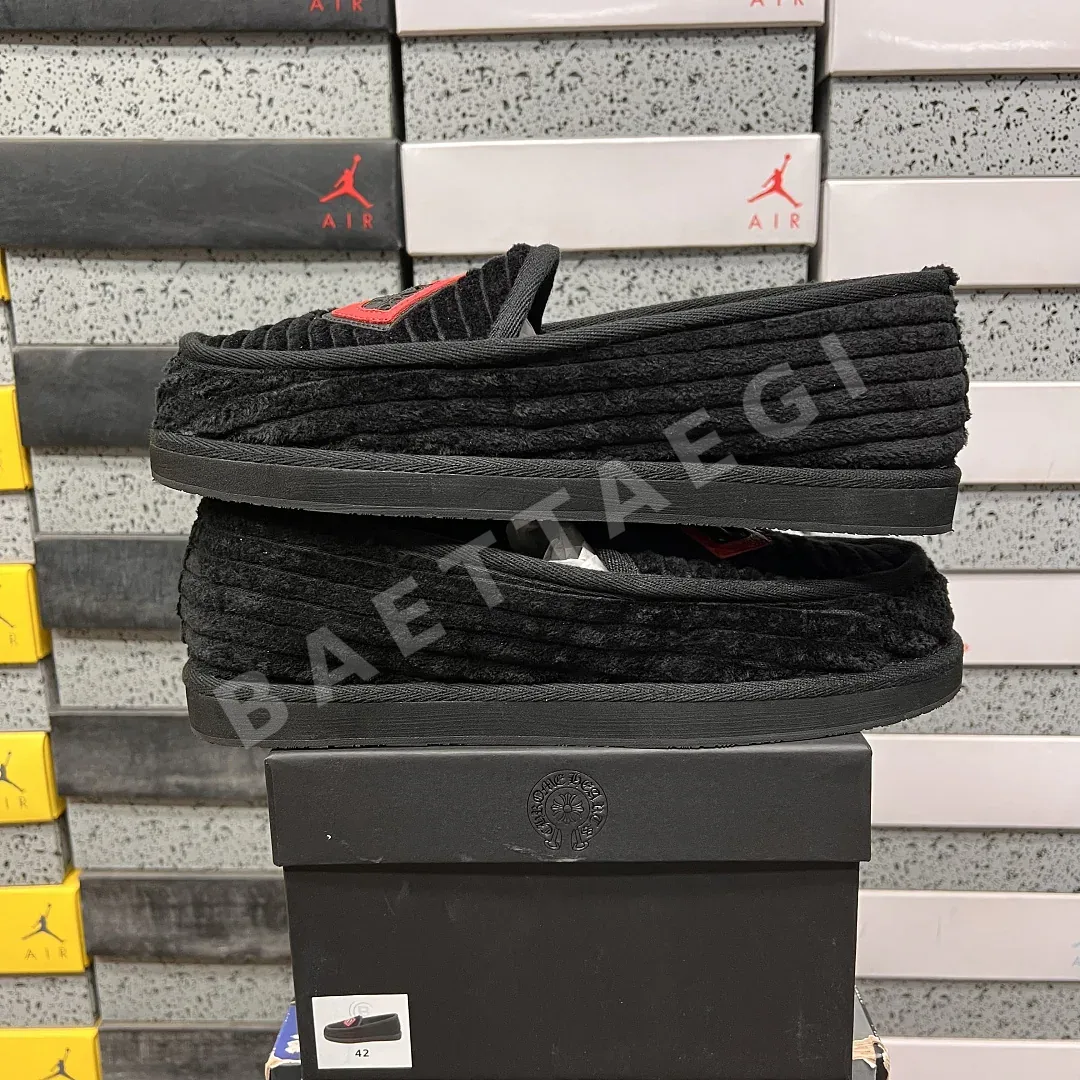 크롬하츠 [D1] 블랙 205573 Chrome Hearts Dagger Slippers 상세 이미지 11
