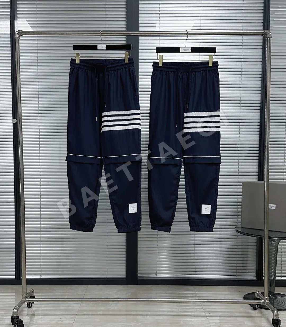 톰브라운 컬러 블록 나일론 긴 바지 142958