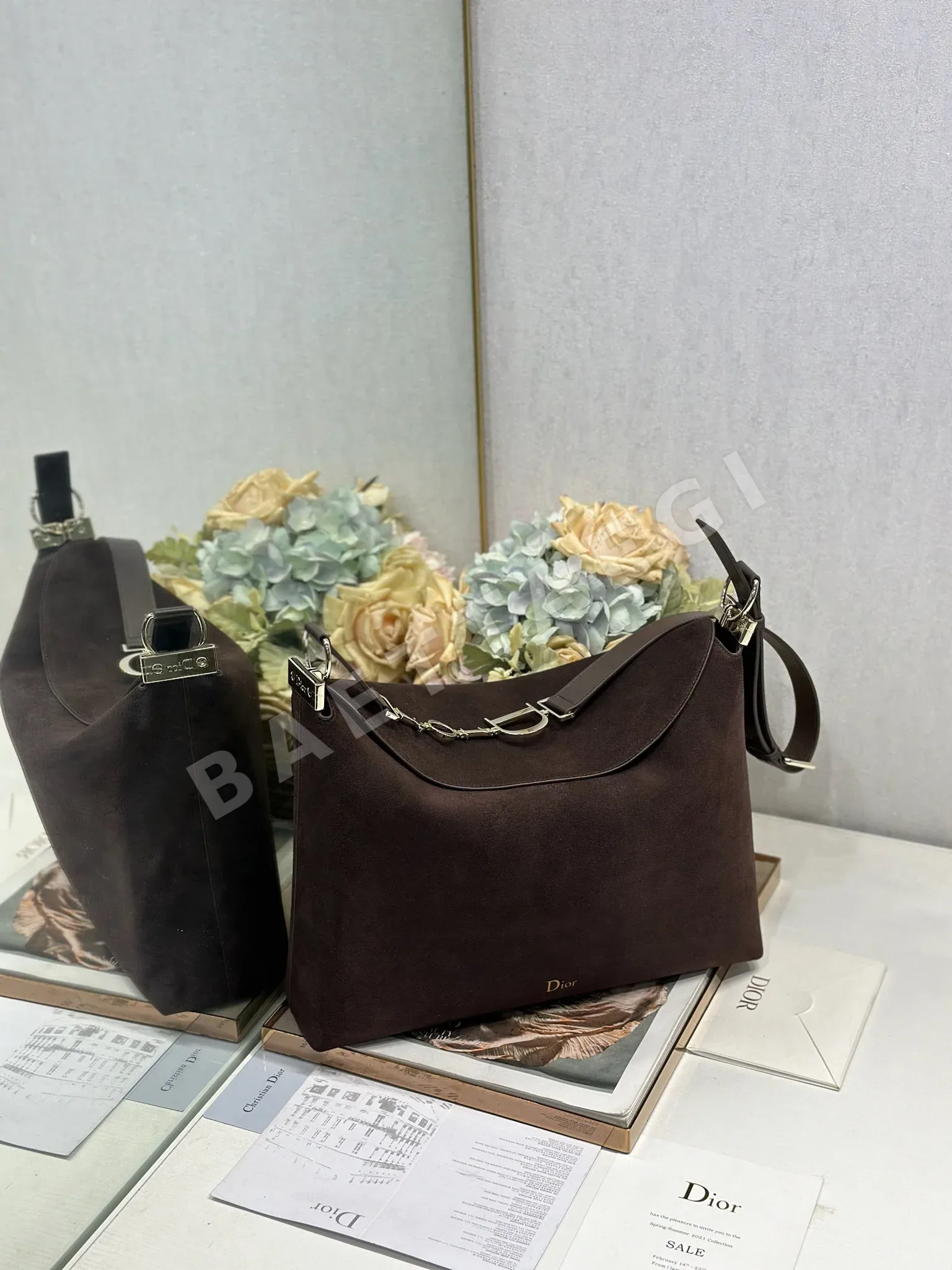 디올 라지 호보 가방 상세 이미지 2
