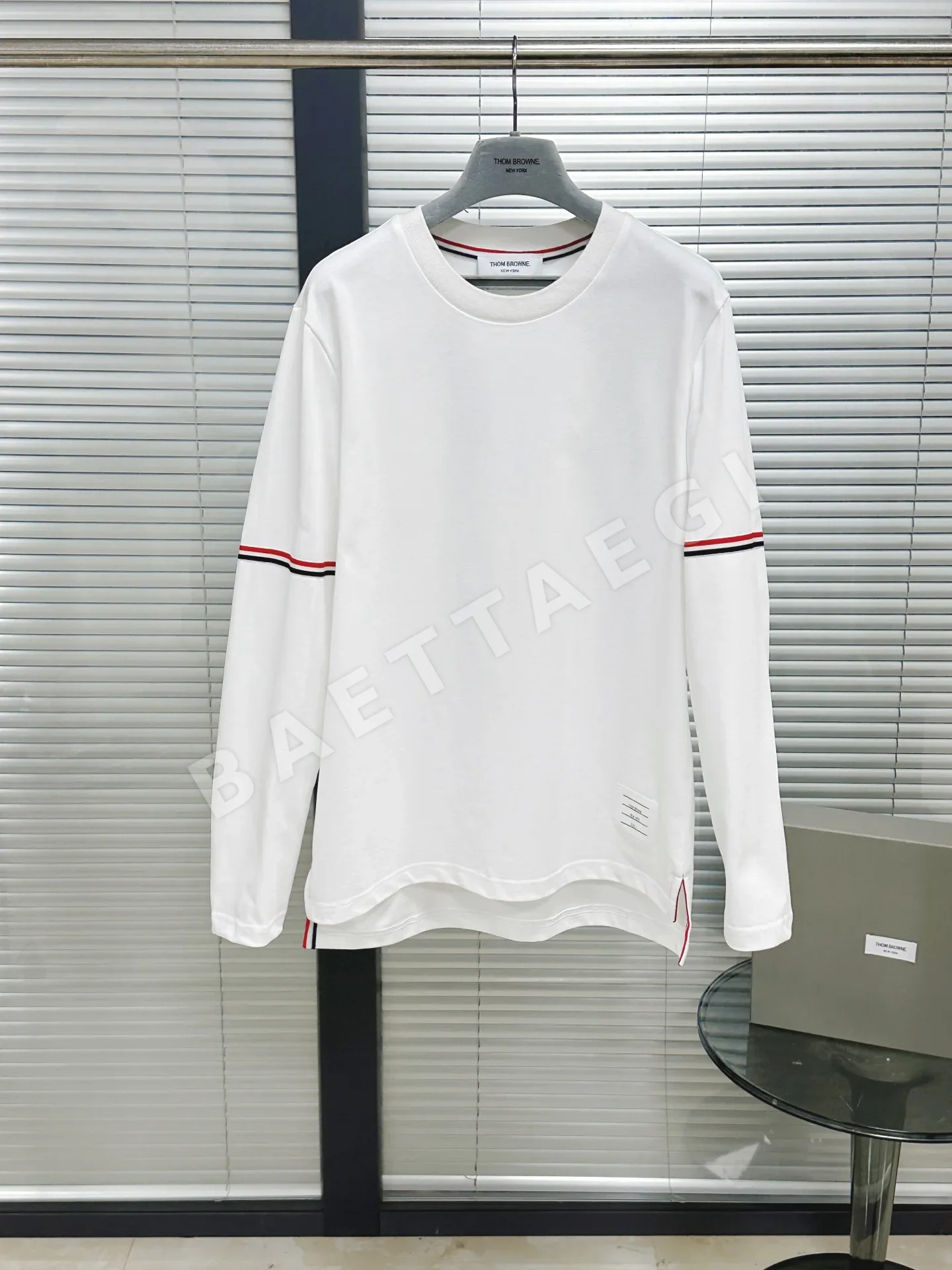 톰브라운 TB 3색 암밴드 웨빙 긴팔 티셔츠 상세 이미지 2