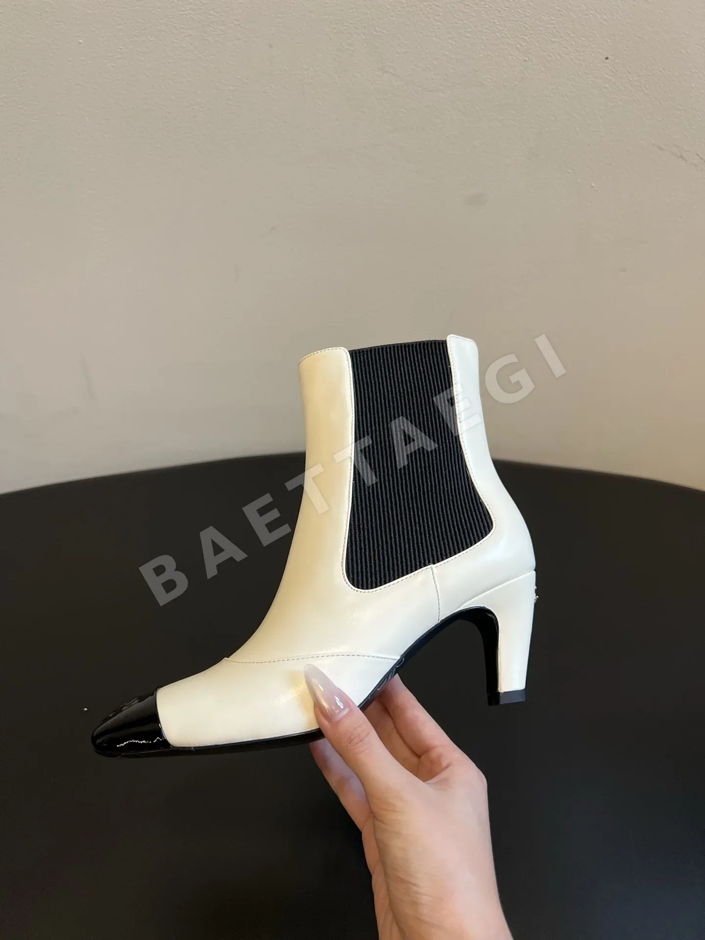 샤넬 부츠 웹 스트라이프 상세 이미지 6