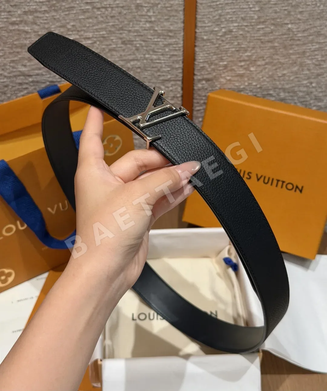 루이비통 아틀리에 35mm 리버시블 벨트 상세 이미지 3