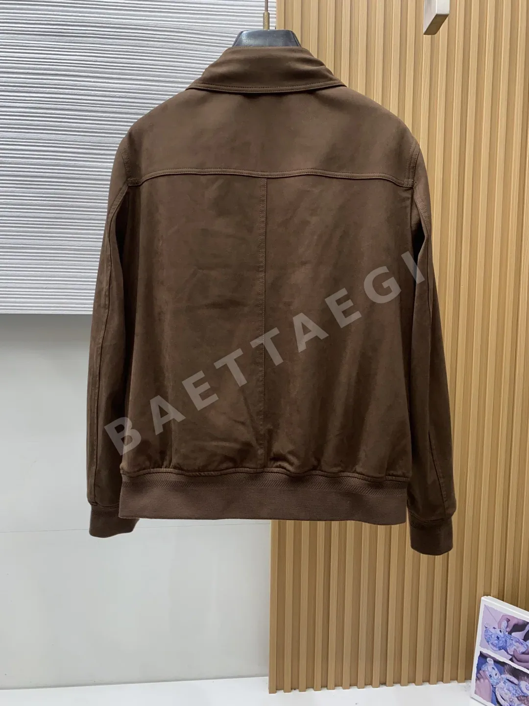 로로피아나 남성 맞춤 스웨이드 비즈니스 자켓 상세 이미지 11