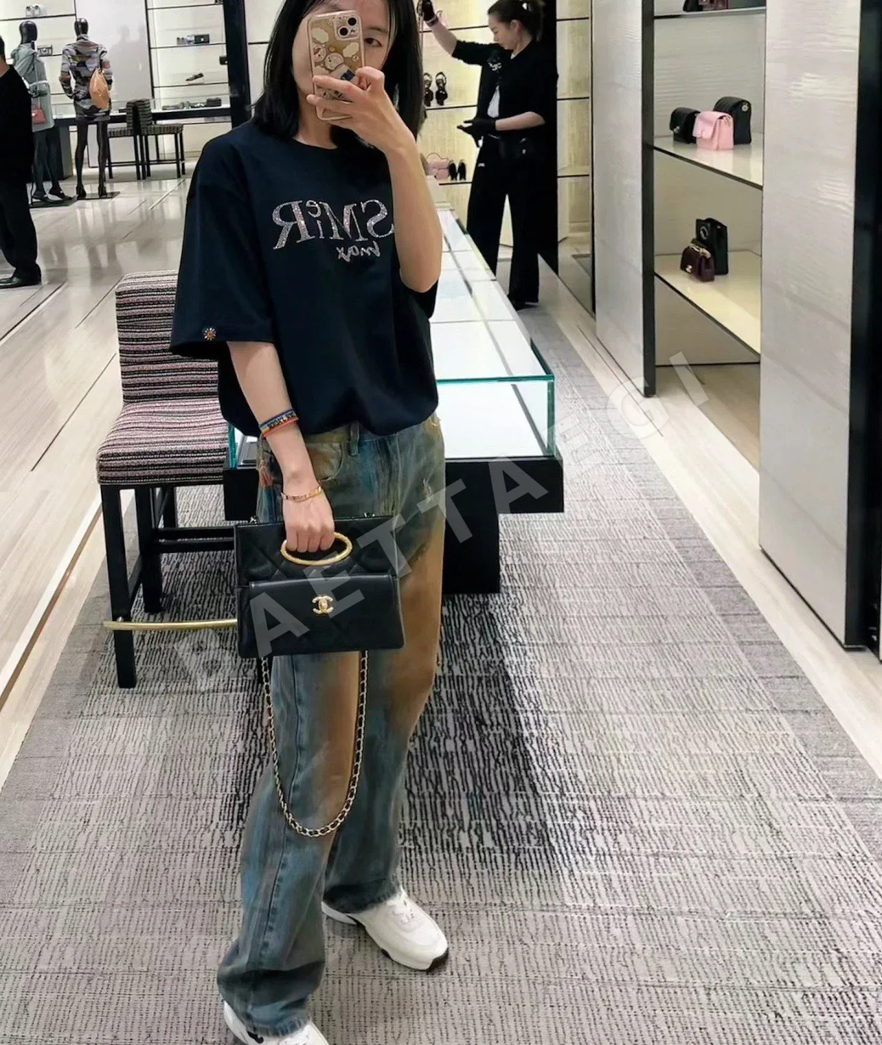 샤넬 클래식 24B 메티에다르 램스킨 이브닝백 상세 이미지 4