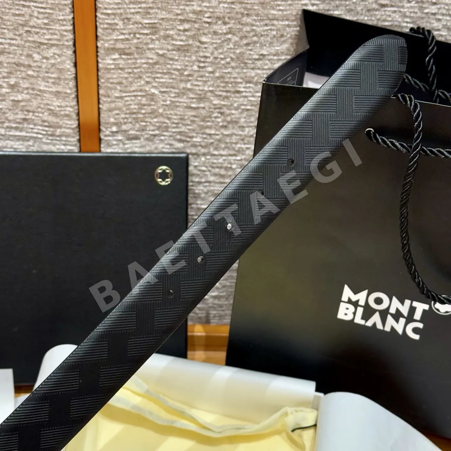몽블랑 소가죽 블랙 벨트 상세 이미지 9