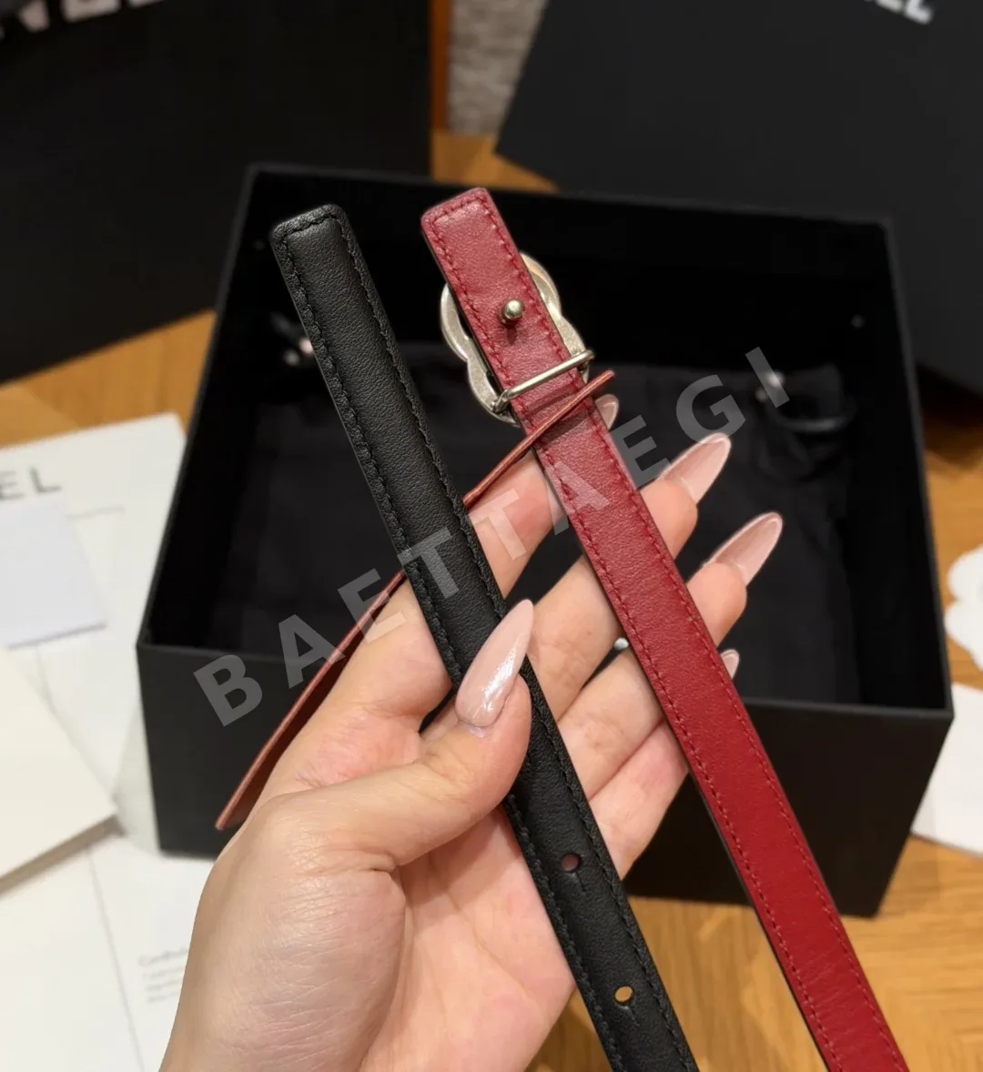 샤넬 더블 C 메탈 장식 리버서블 카프스킨 벨트 상세 이미지 9