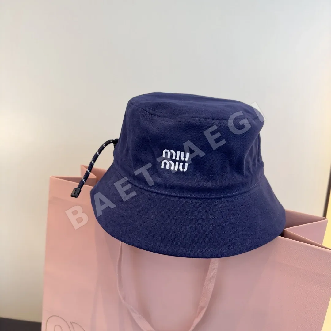 미우미우 캔버스 버킷햇 상세 이미지 2