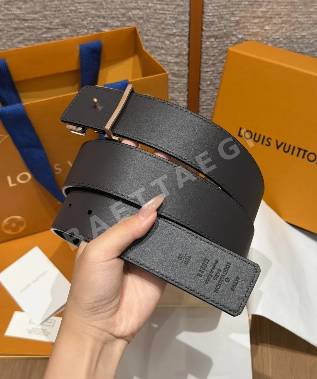 루이비통 옵틱 40mm 리버시블 소가죽 벨트 상세 이미지 4