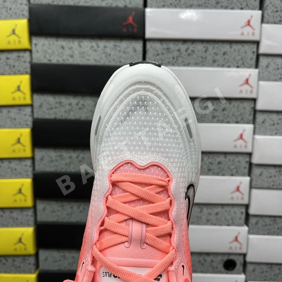 나이키 [XY] 보메로 플러스 IM2038-039 201686 Nike Vomero Plus 상세 이미지 4
