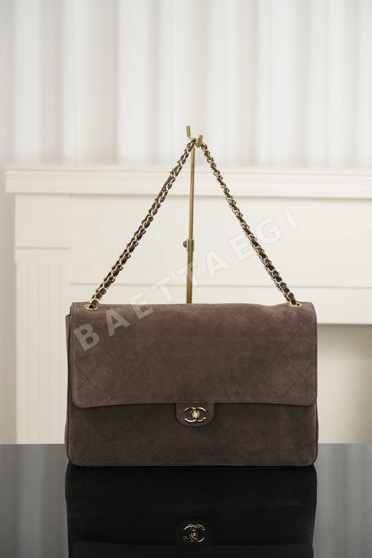 샤넬 CF 맥시 스웨이드 다크브라운 가방 193927