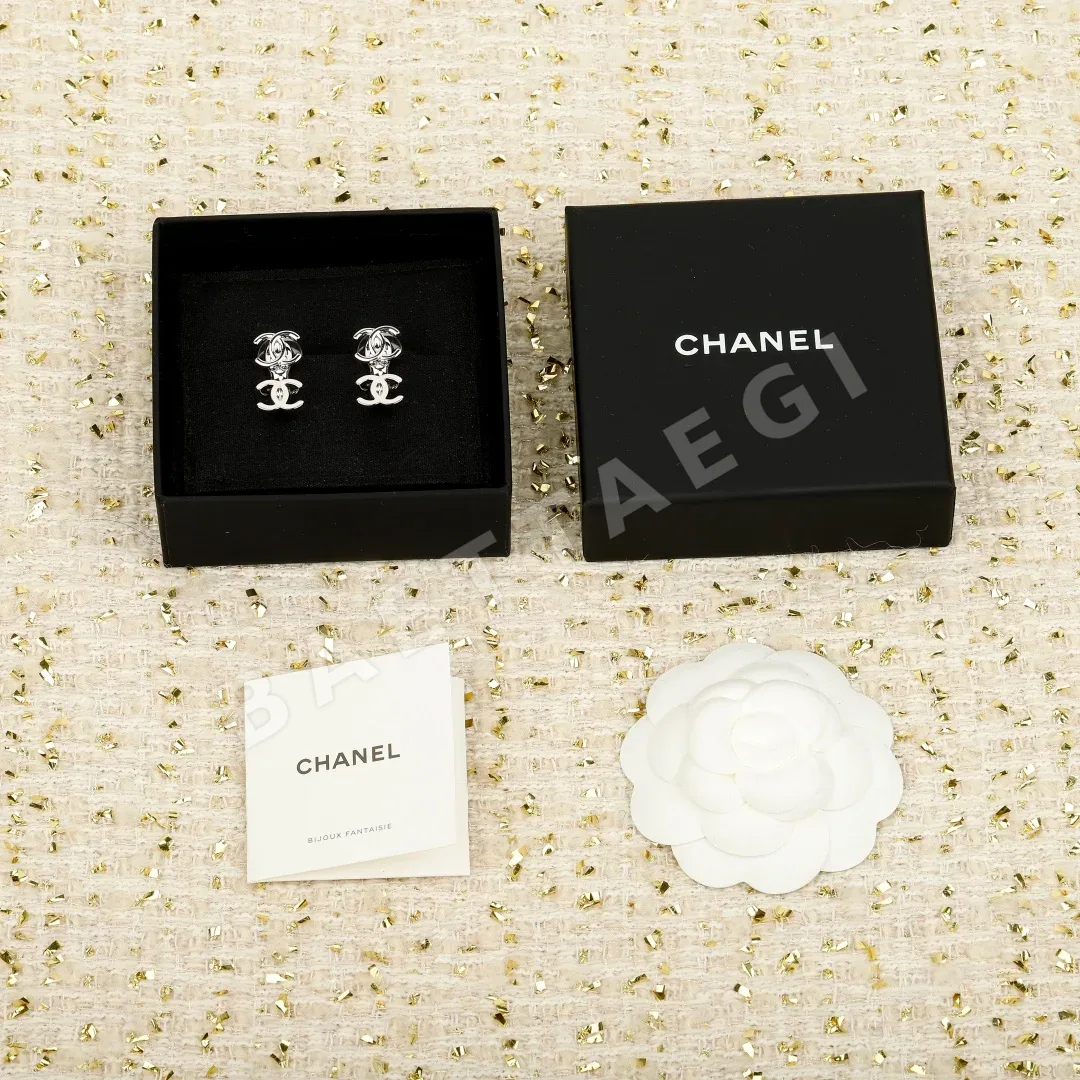 샤넬 귀걸이 69196 Chanel Earrings