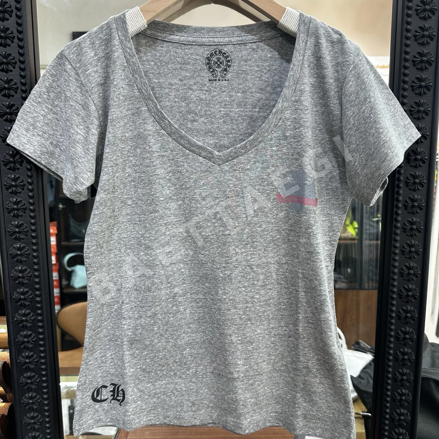크롬하츠 그레이 V넥 여성 반팔티셔츠 107984