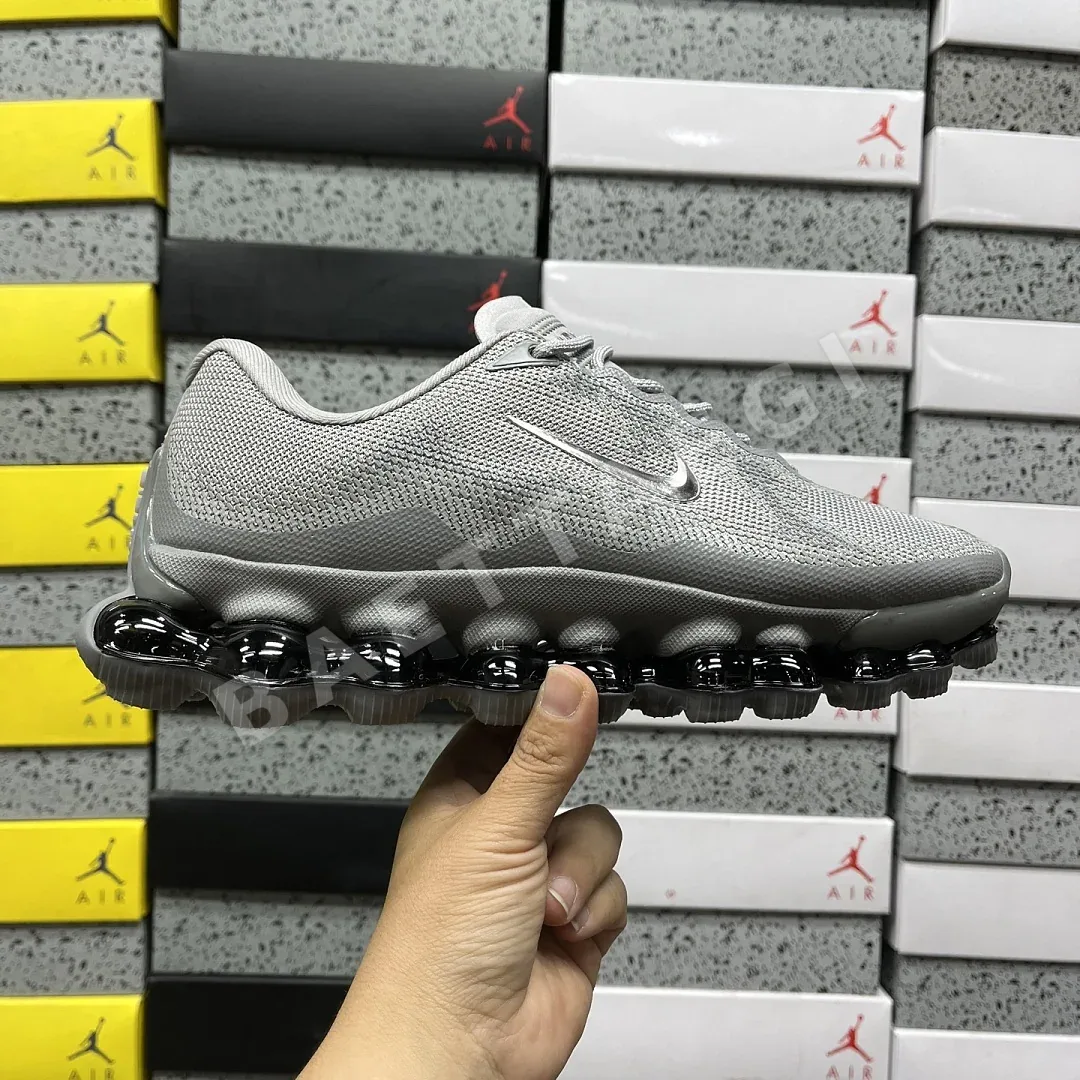 나이키 [EG] 에어 그레이 실버 IQ7634-002 201666 Nike Air Liquid Max 상세 이미지 3