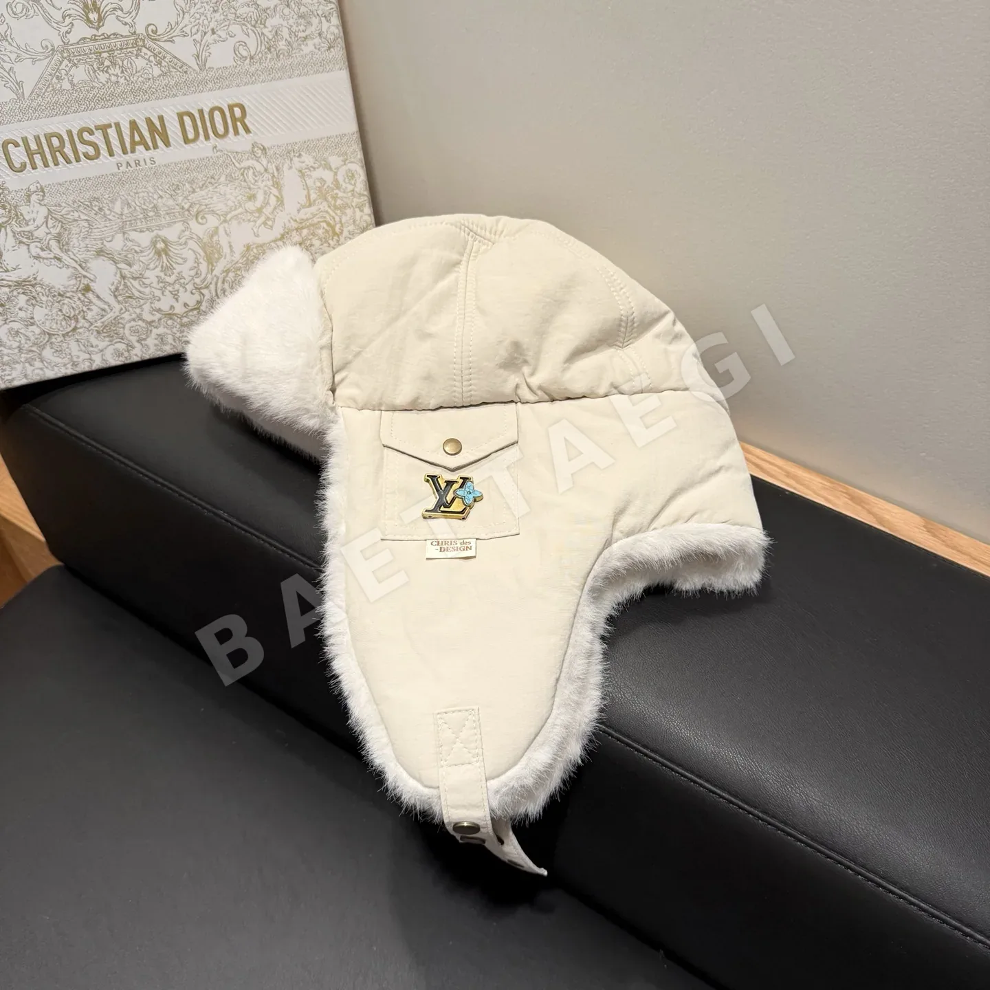 루이비통 플러시 방한 비행 모자 상세 이미지 4