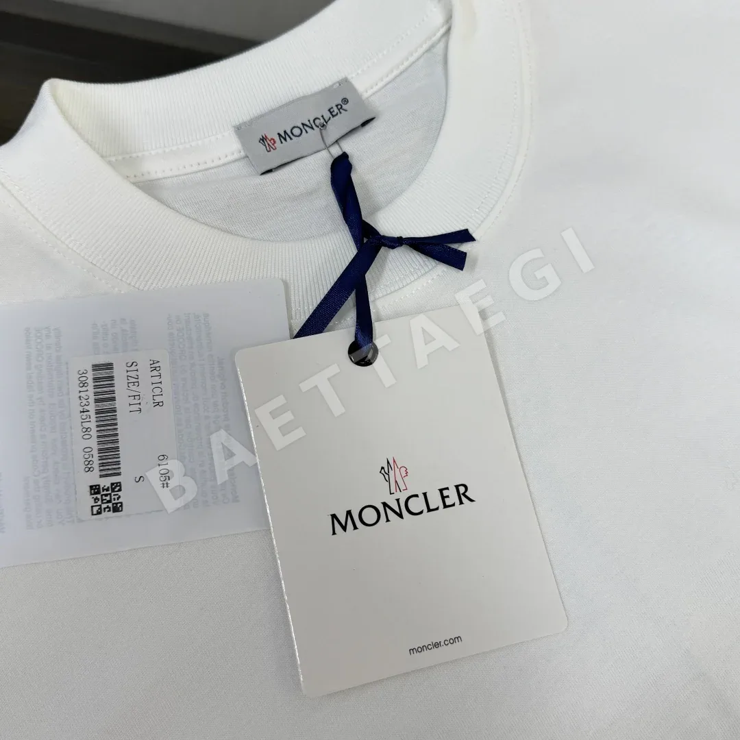 몽클레르 로고 프린트 남성 크루넥 반팔 티셔츠 상세 이미지 5