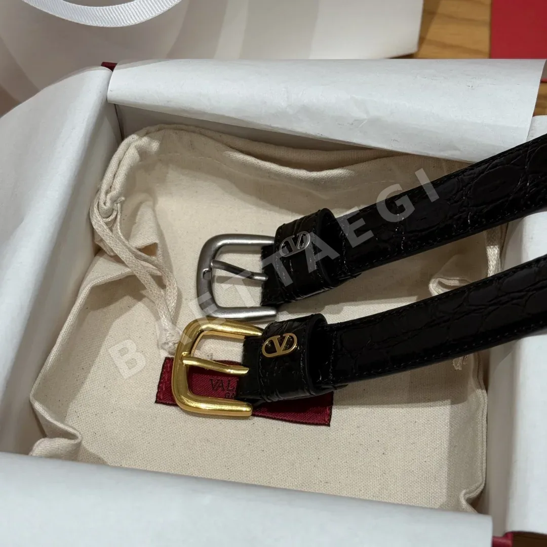 발렌티노 소가죽 핀버클 벨트 상세 이미지 3